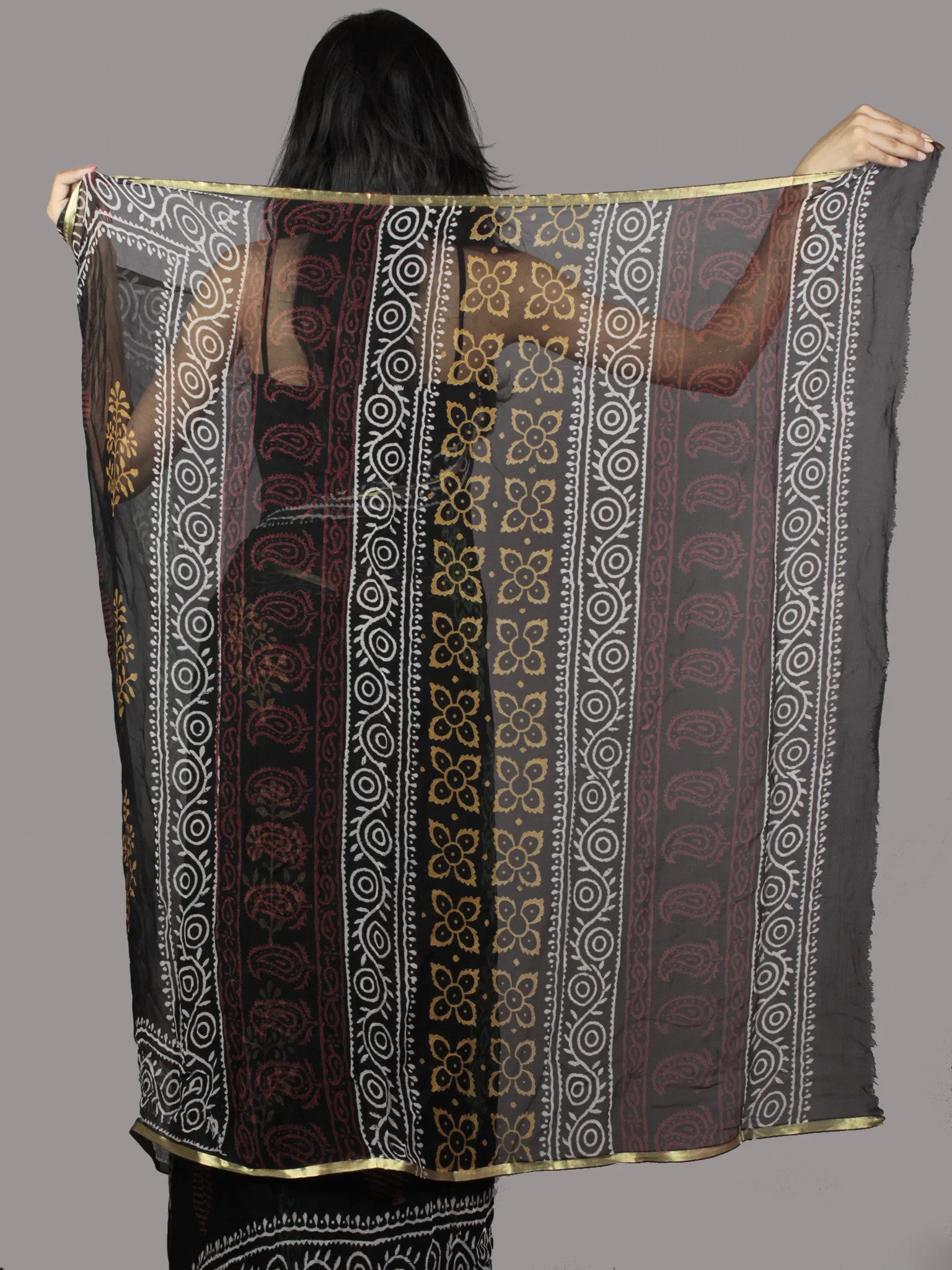 Black White Maroon Green Orange Hand Block Printed Chiffon Saree - S031701880