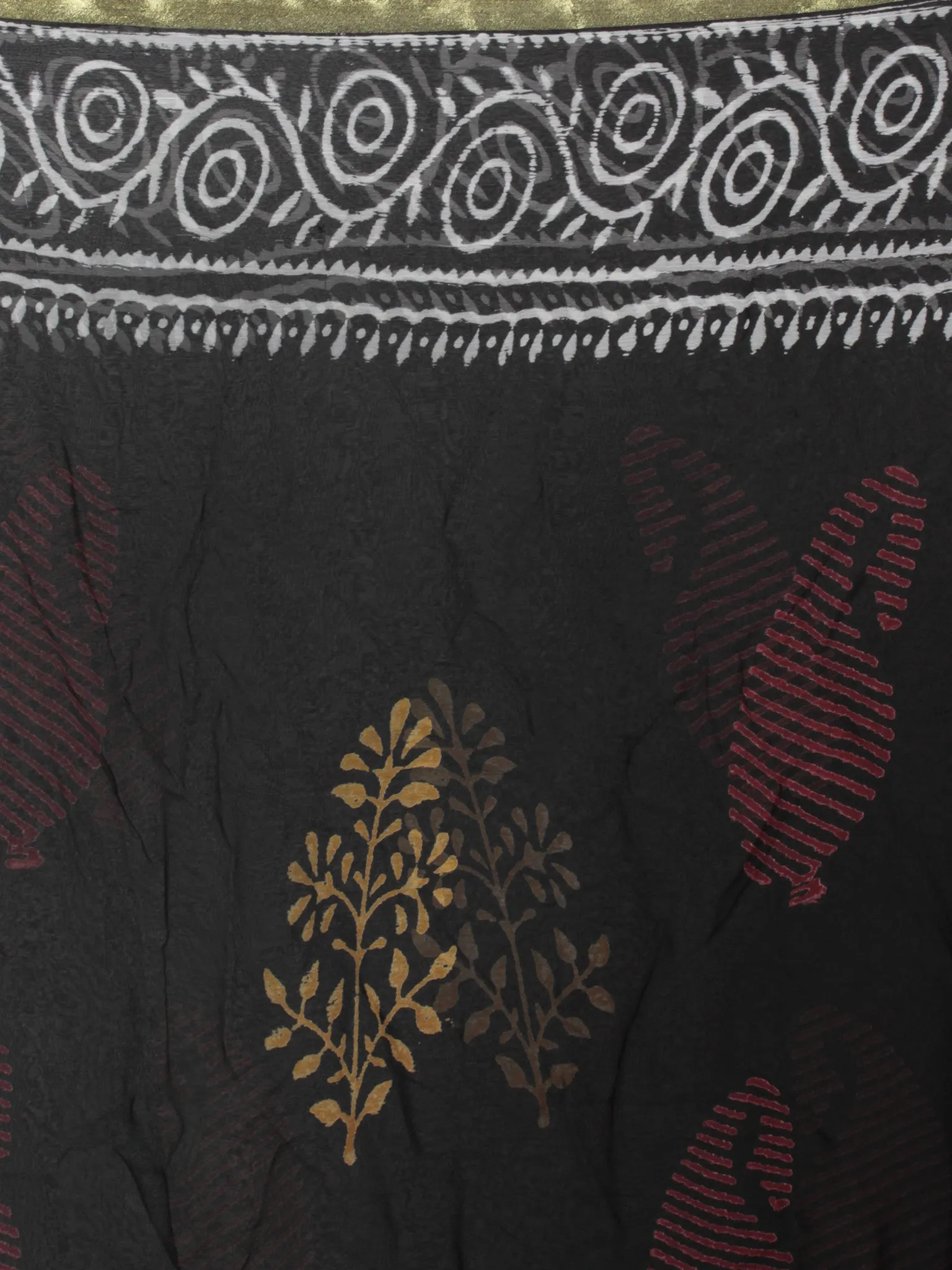 Black White Maroon Green Orange Hand Block Printed Chiffon Saree - S031701880