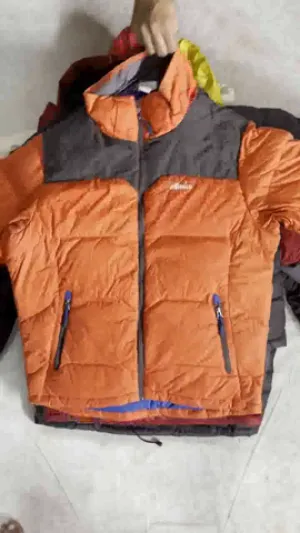 Branded Ellesse Puffer Jackets - 12 Pieces