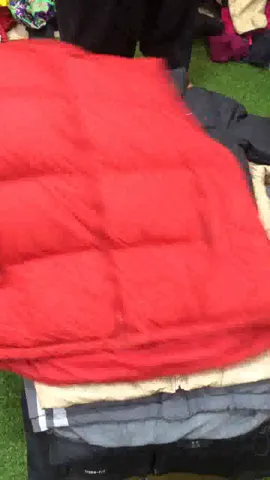 Custom handpick Nike puffer jackets 20 pieces