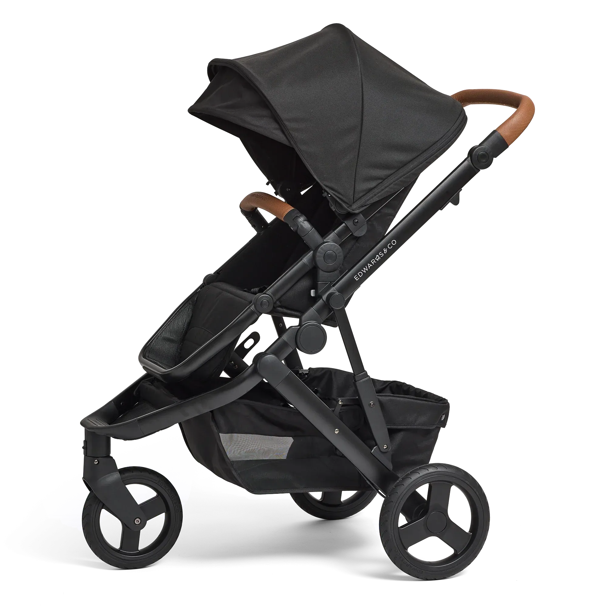 Edwards & Co Oscar M2 Pram   Basssinet