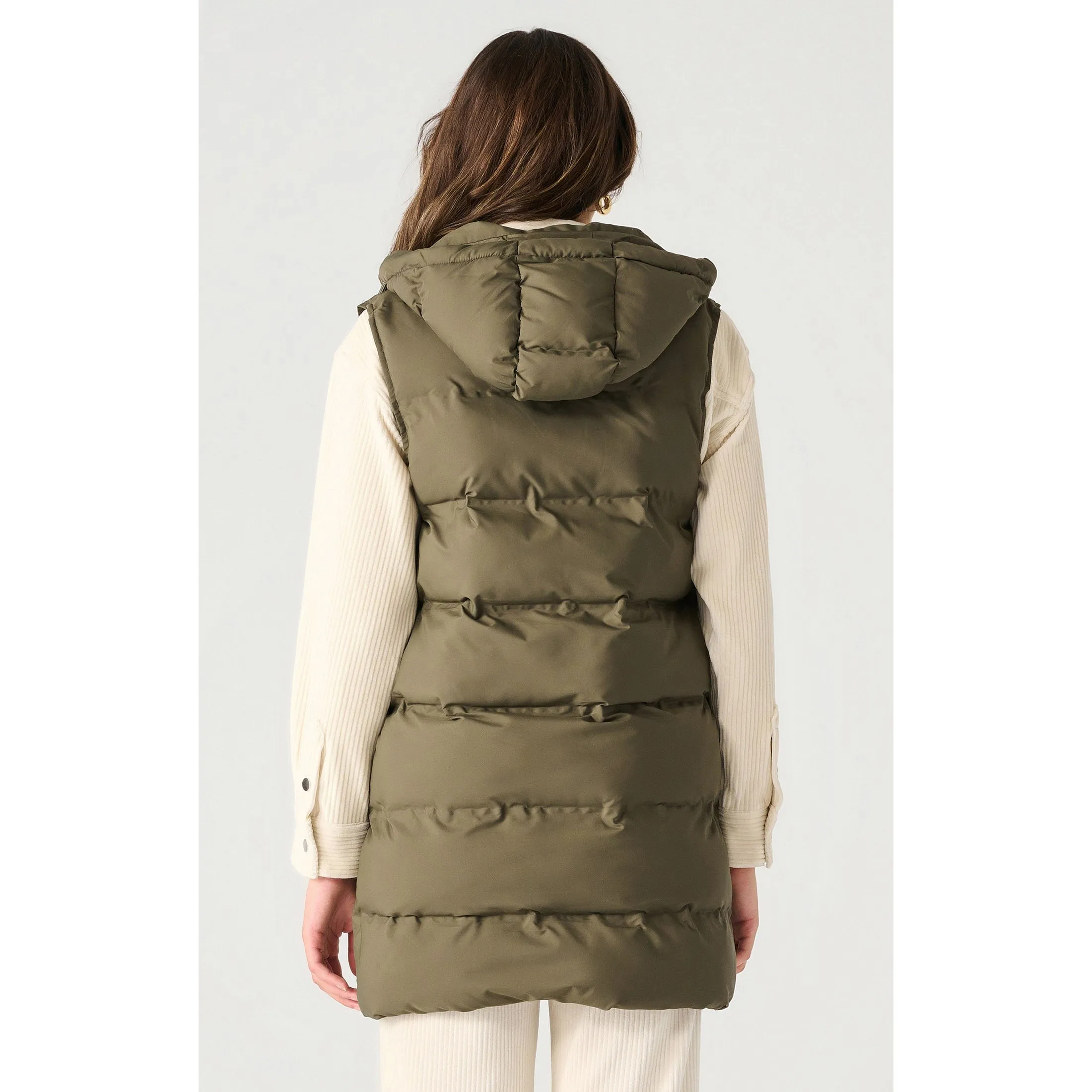 HOODED PUFFER VEST