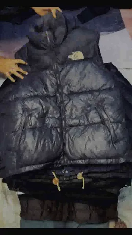 Men? mix branded vintage puffer jackets 30 piece