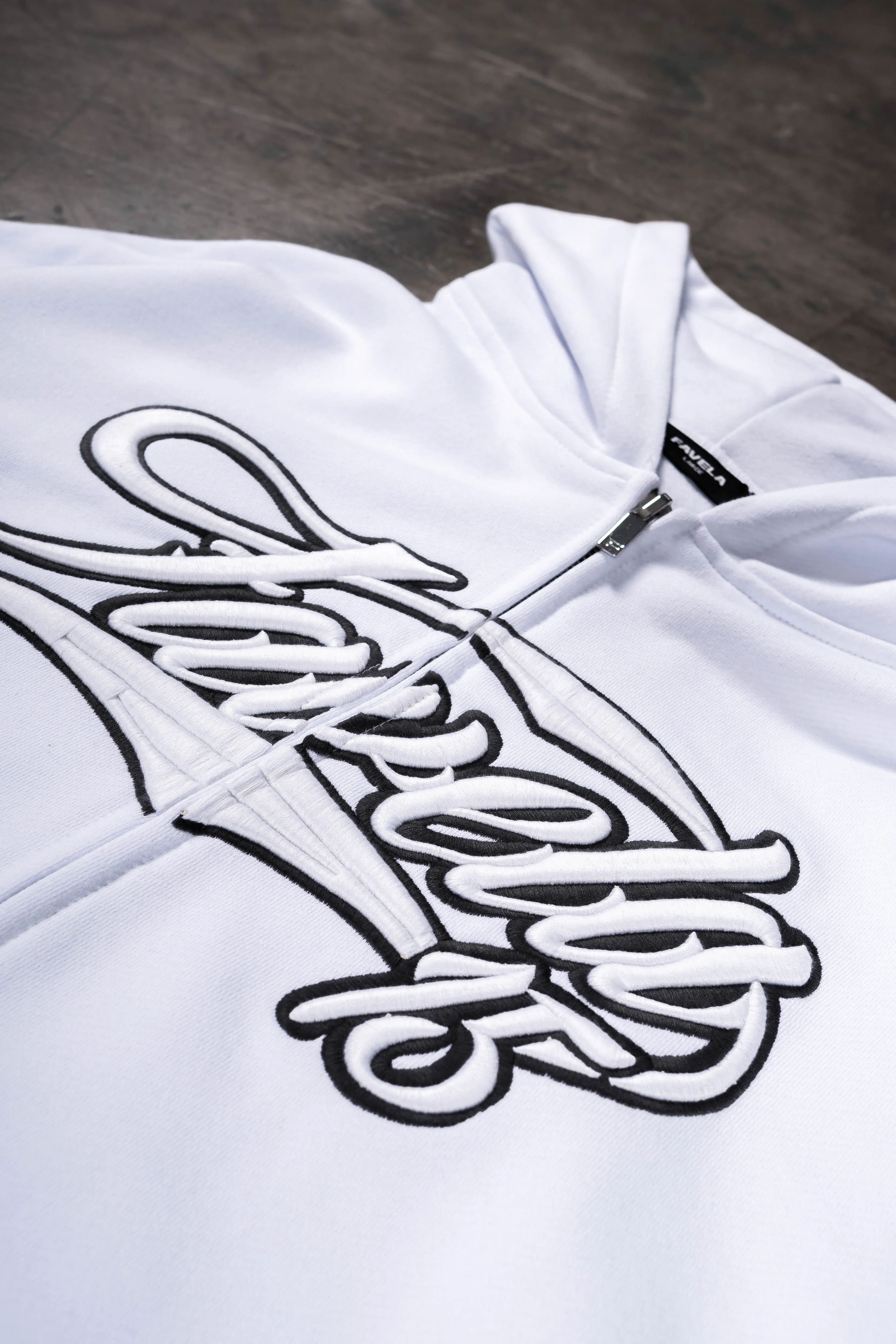 NEW 3D COLLEGE WHITE FRONTZIP