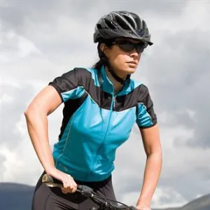 Womens bikewear full-zip top